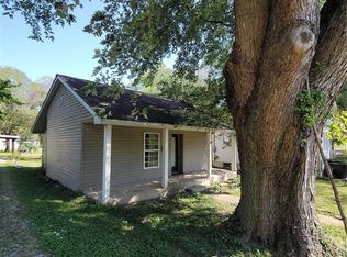 113 E Sand St, Pacific, MO 63069
