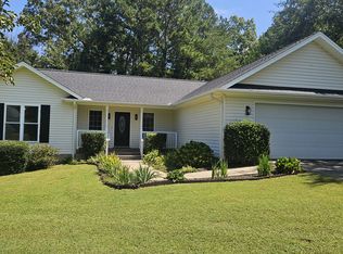 110 N Lyndsey Point, Seneca, SC 29672