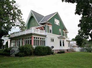 1355 Main St, Oconto, WI 54153