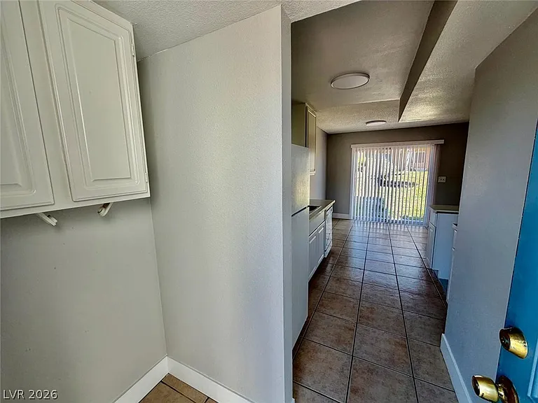 5187 Greene Ln #C — Photo 8