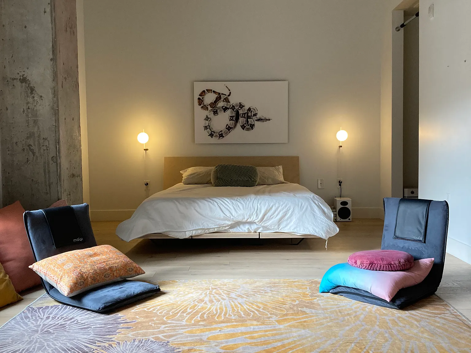 Studio, 698 sqft, $2,300 — Photo 4