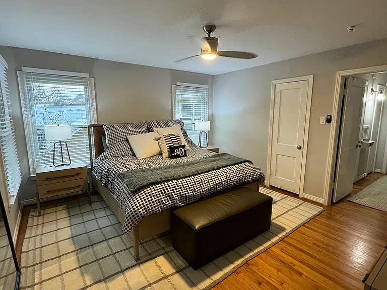 5919 Victor St — Photo 4