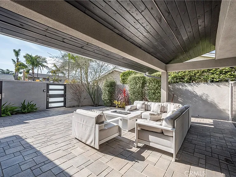 8711 Mossford Dr — Photo 20
