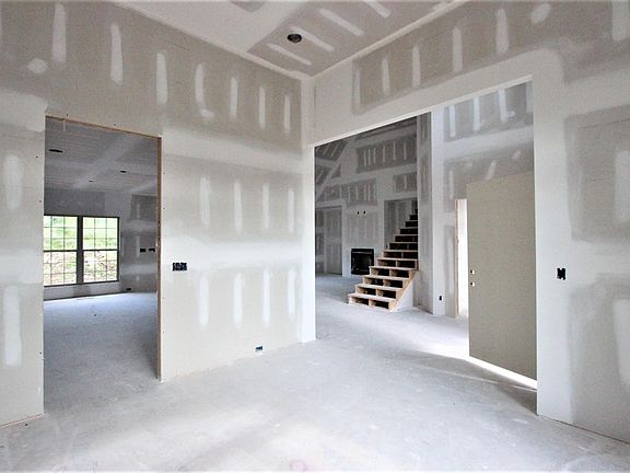 3rd image of 805 Cleveland Hall Court 5 Lot 5
