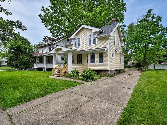 2nd image of 13605 Argus Ave