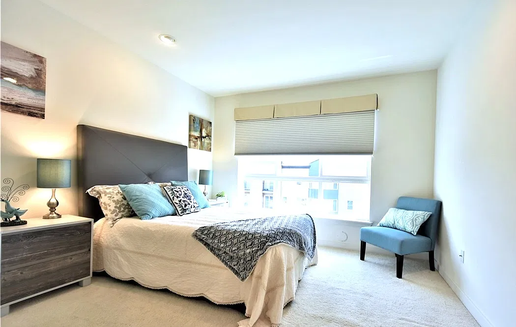 2 bed, 1303 sqft, $4,500 — Photo 3