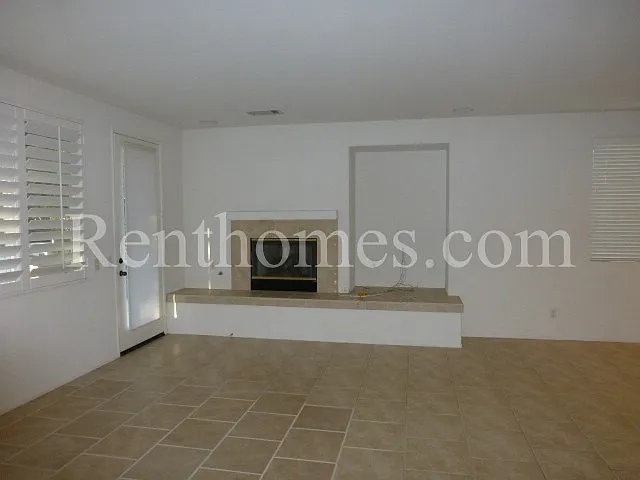 3216 Canyon View Dr — Photo 4
