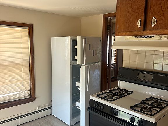 5th image of 28-30 Florence Ave #4