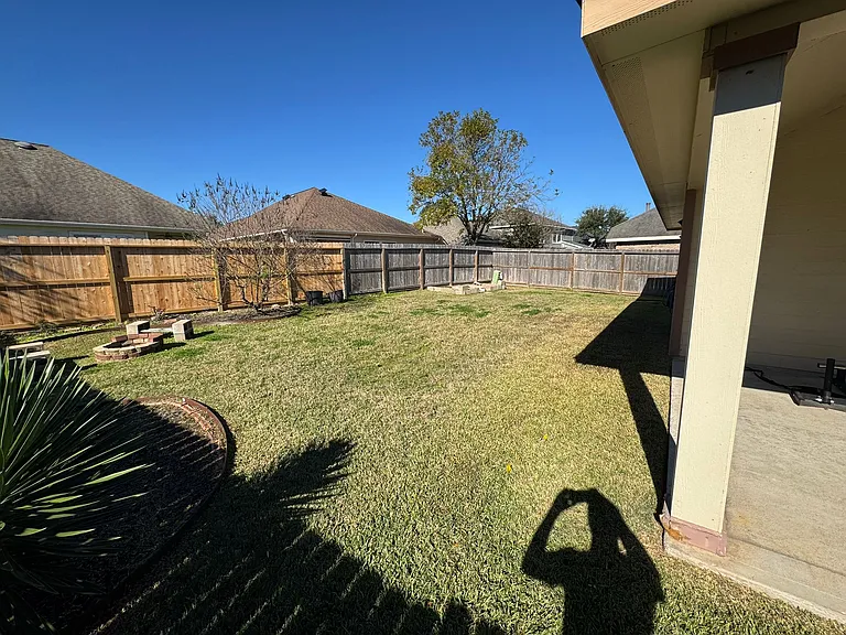19219 Fisher Ridge Ln — Photo 2