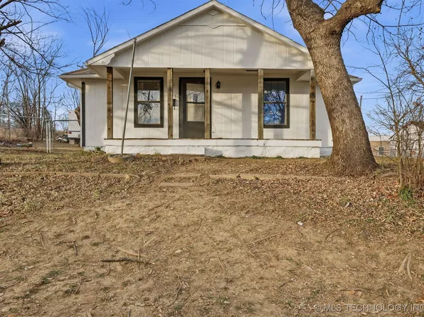 147 E Dale St, Drumright, OK 74030