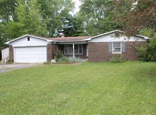 8850 E 121st St, Fishers, IN 46038
