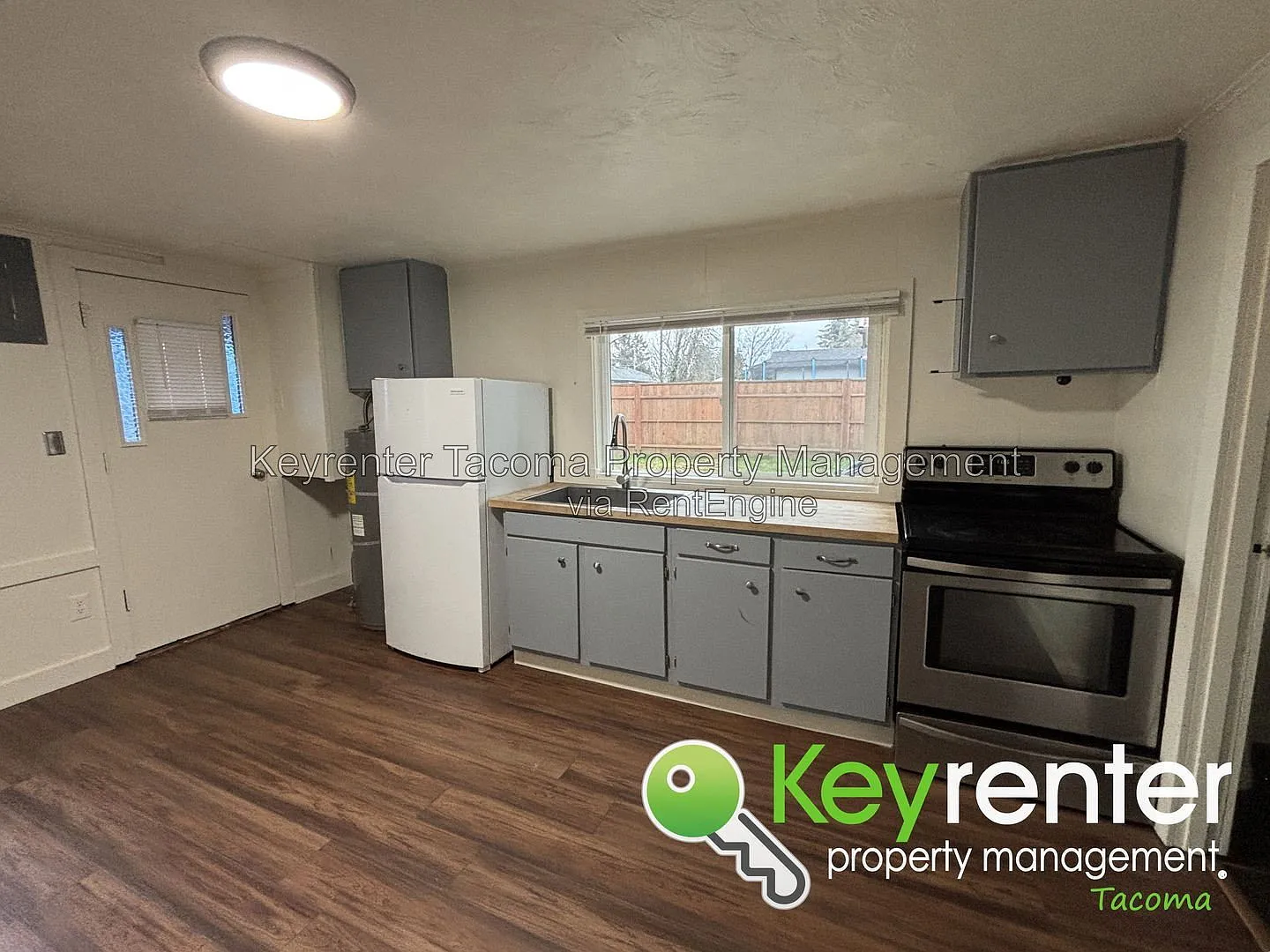 1 bed, 1.0 bath, 240 sqft, $1,000 — Photo 3