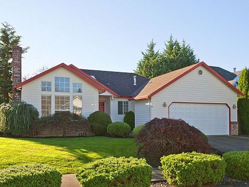 1st image of 670 NE Regan Ct