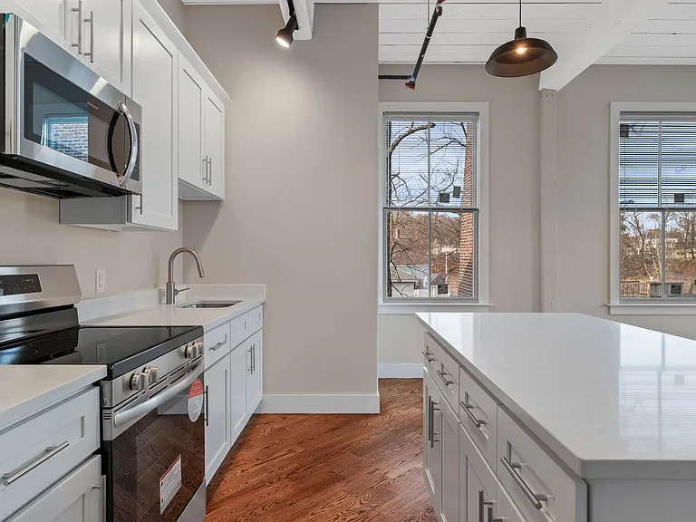 34 Tremaine St — Photo 21