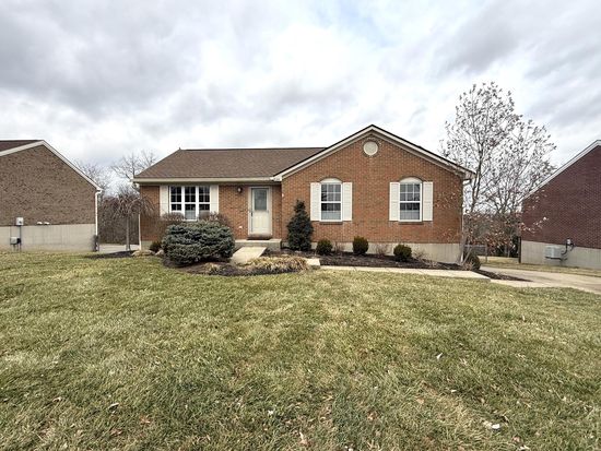 2144 Hartland Blvd, Independence, KY 41051