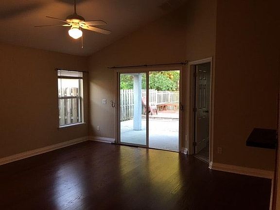 4th image of 14491 Falling Waters Dr