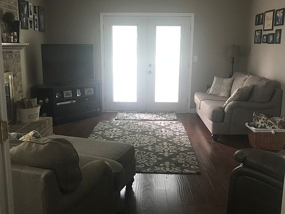 5th image of 1209 Deer Trace Ct