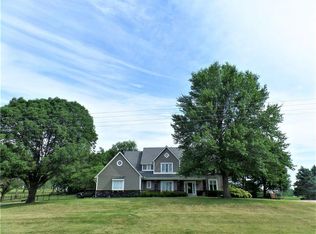 1711 Country Club Rd, Atchison, KS 66002