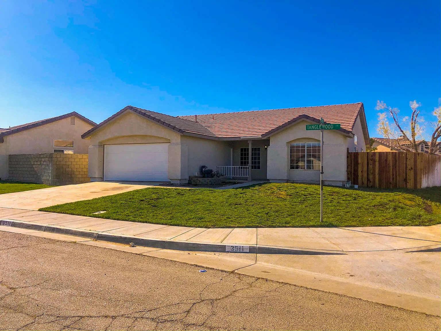 3511 Tanglewood Ave photo 1