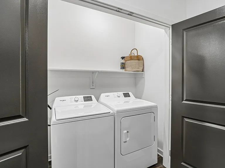 Velara Luxury Apartments — Photo 49