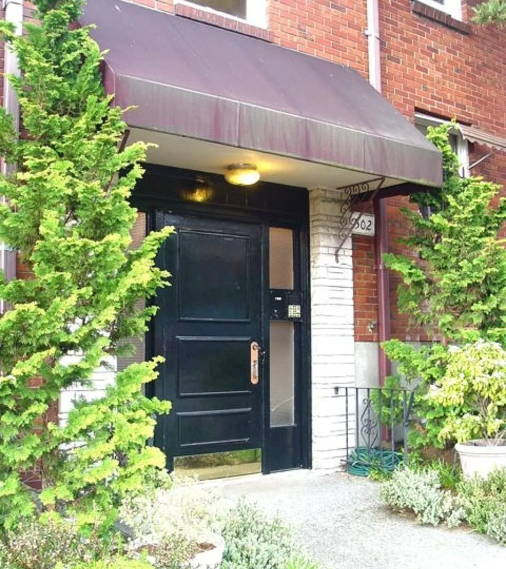Harrison Court - 1 bedroom — Photo 2