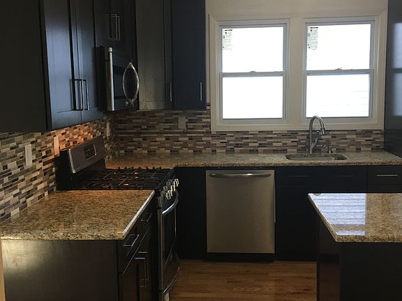 3rd image of 170 Virginia Ave