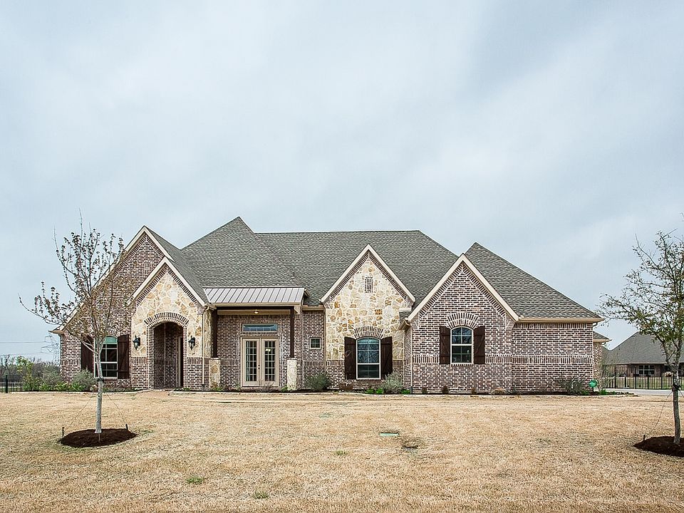 1st image of 1410 Caman Park Dr