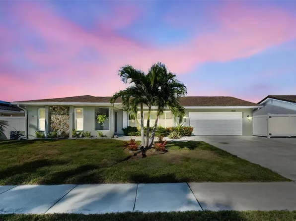 2039 Kingfisher Dr, Palm Harbor, FL 34683