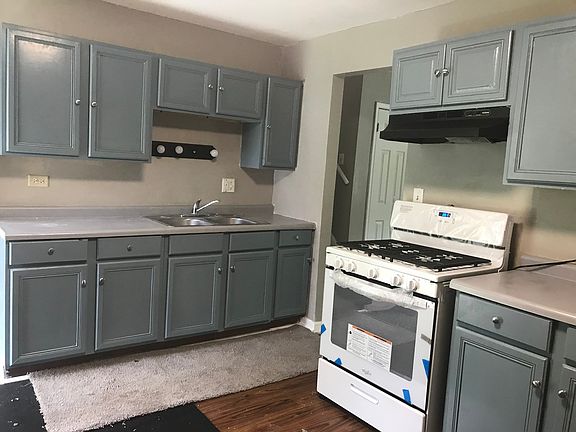 4th image of 2825 224th St