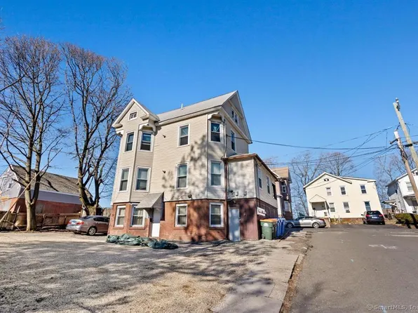 35 Hillside Avenue, Meriden, CT 06451