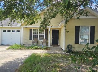 351 Sawgrass Dr, Valdosta, GA 31602