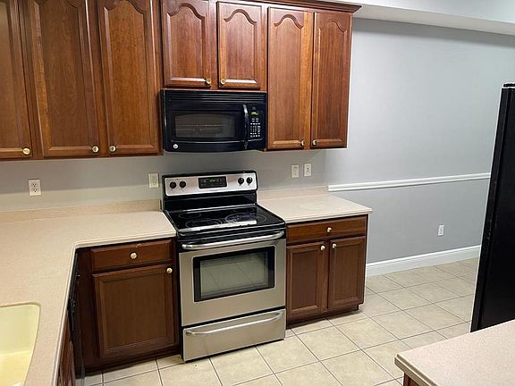 3rd image of 9422 Myrtle Creek Ln Unit 814
