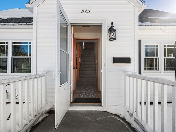 2nd image of 232 S 12th Ave
