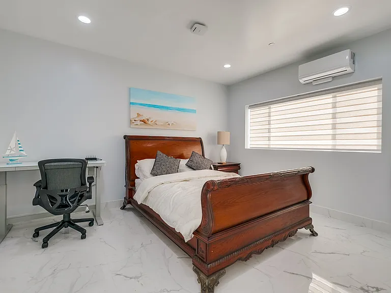 1003 Opal St #A — Photo 29