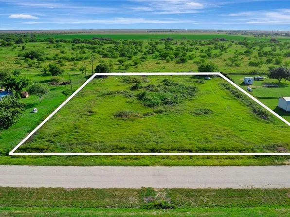 0 Serene Dr W, Victoria, TX 77905