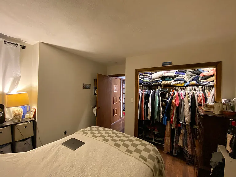 7 Lathrop Pl #1R — Photo 9