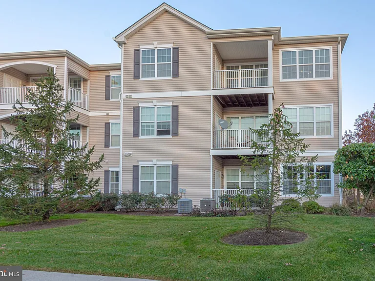 832 Timberlake Dr — Photo 25