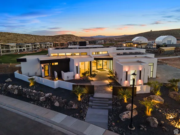 3558 S Cypress Rd, Hurricane, UT 84737