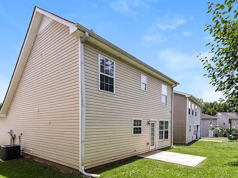 4115 Mission Way — Photo 17