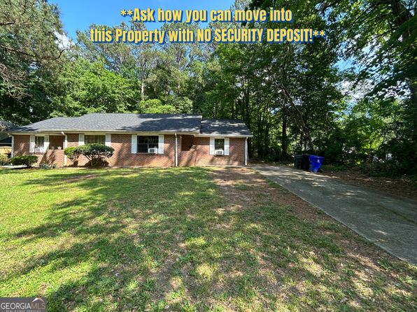 105 Meadowbrook Ct APT A