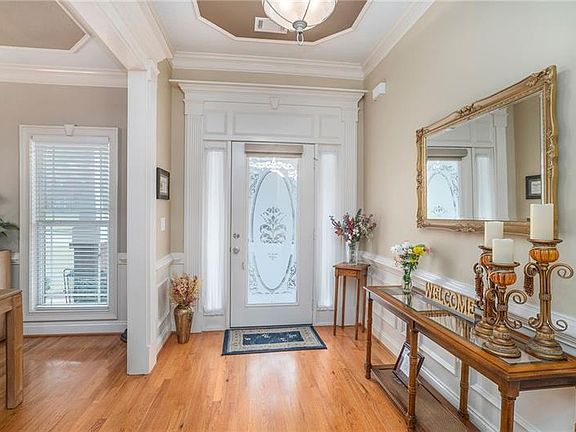 3rd image of 2800 Wintercrest Ct