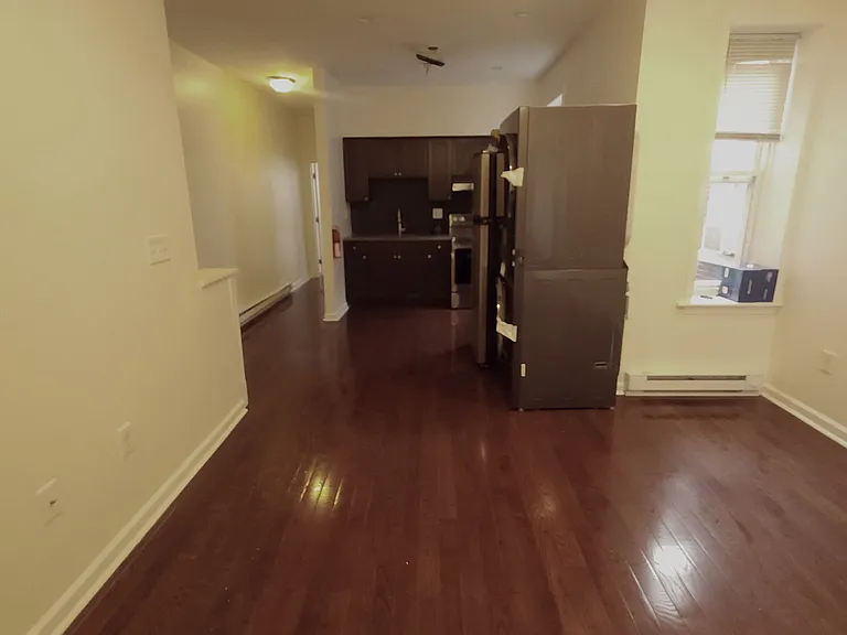 1708 Mifflin St #2 — Photo 17