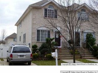 32 Billings St, Staten Island, NY 10312