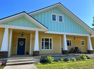 933 NE Sunset Ct, Clatskanie, OR