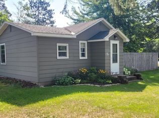 515 Snell Ave, Pine River, MN 56474