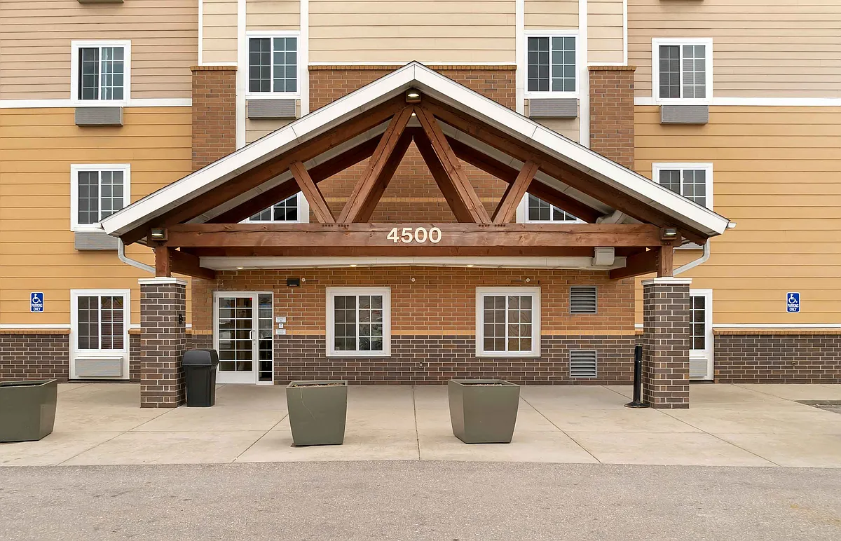 Exterior - Grand Rapids - Wyoming