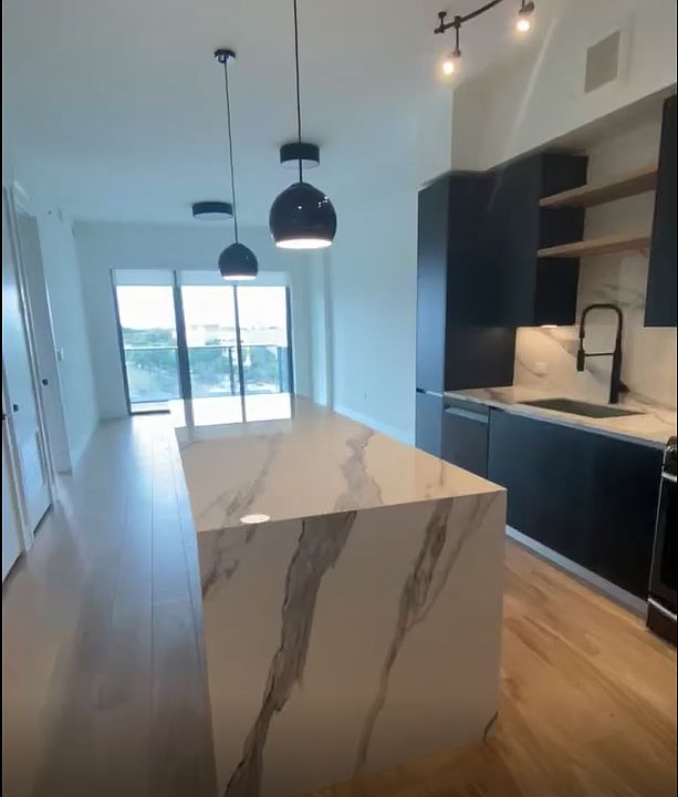 1st image of 3308 NE 2nd Ave #563