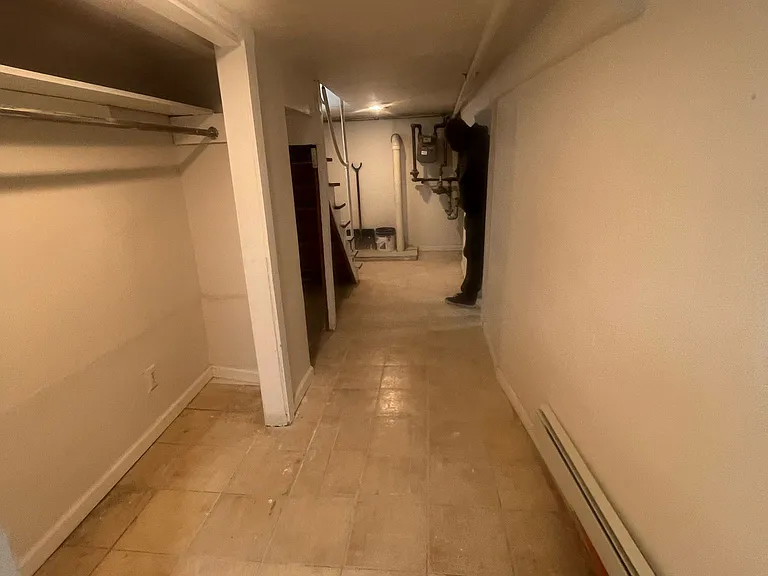 24 Eckert Ave #BASEMENT — Photo 4