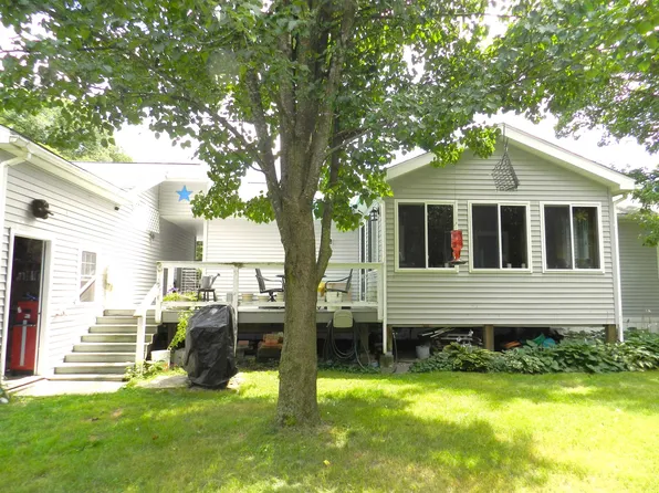 235 Tucker Drive, Hopkinton, NH 03229