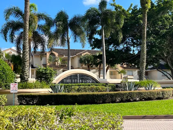 18106 Glenmoor Dr, West Palm Beach, FL